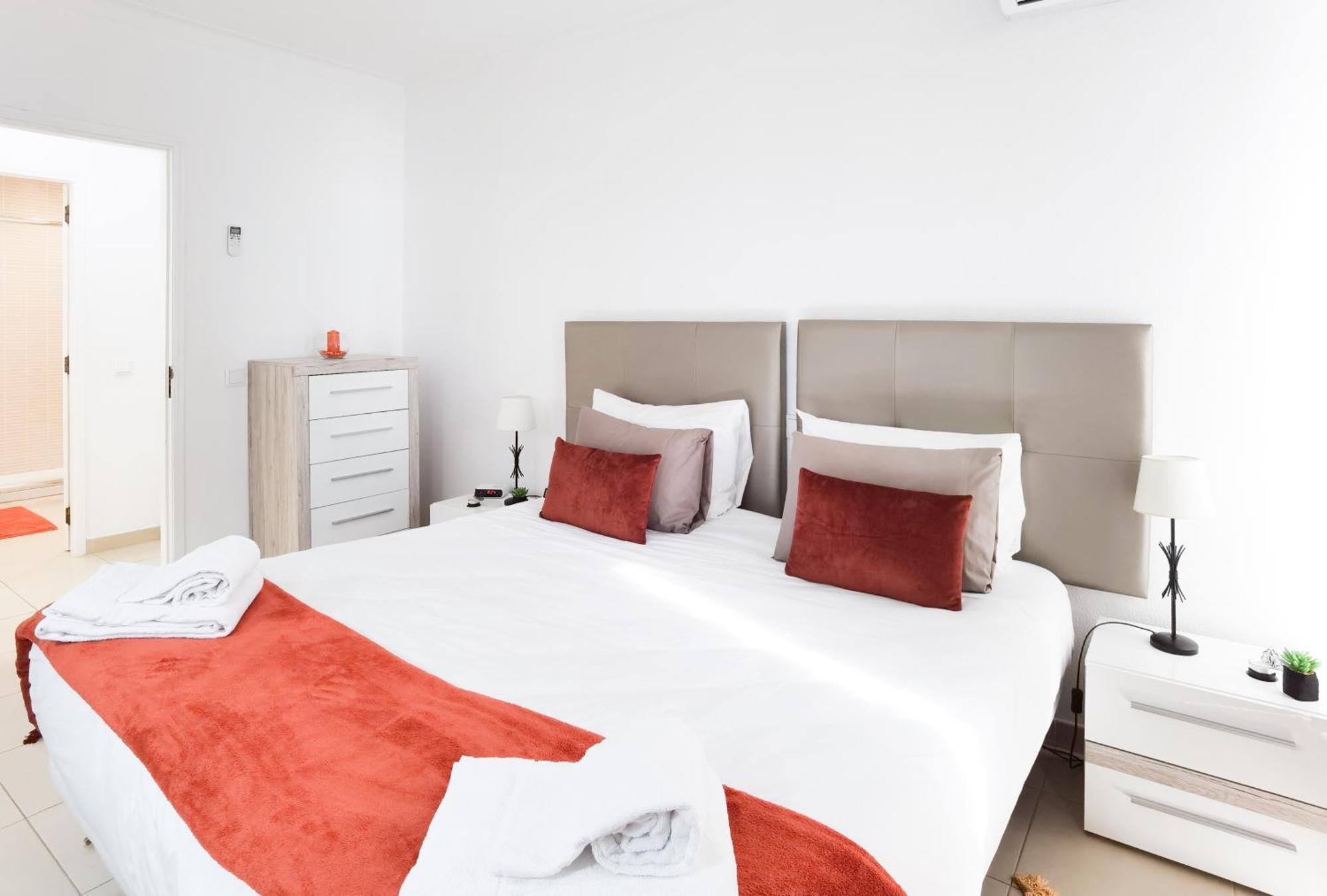 Apartments Edificio Cruzeiro Portimao Exterior photo