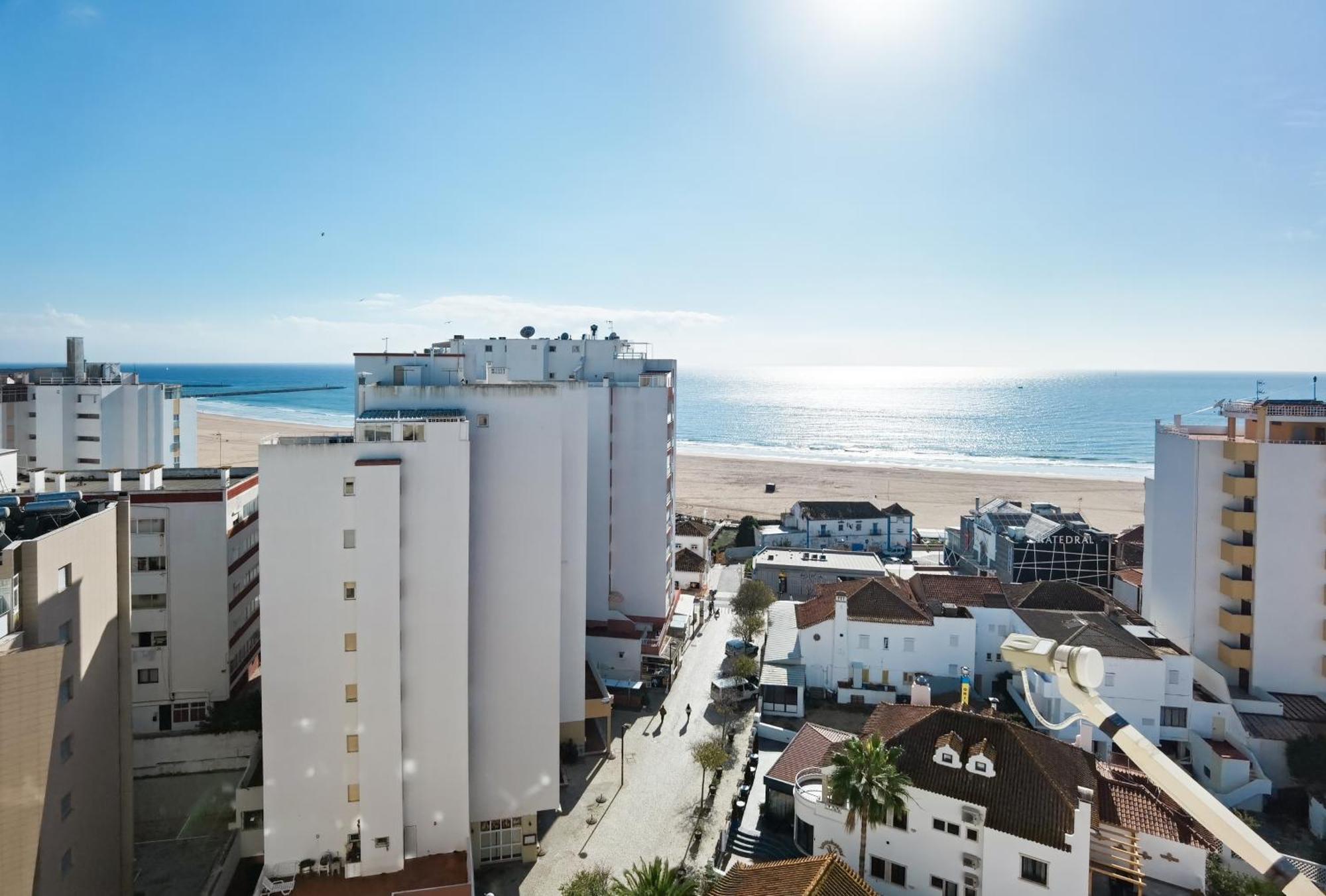 Apartments Edificio Cruzeiro Portimao Exterior photo
