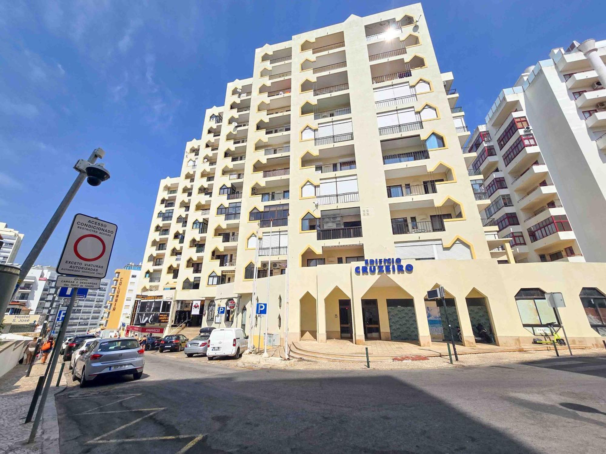 Apartments Edificio Cruzeiro Portimao Exterior photo